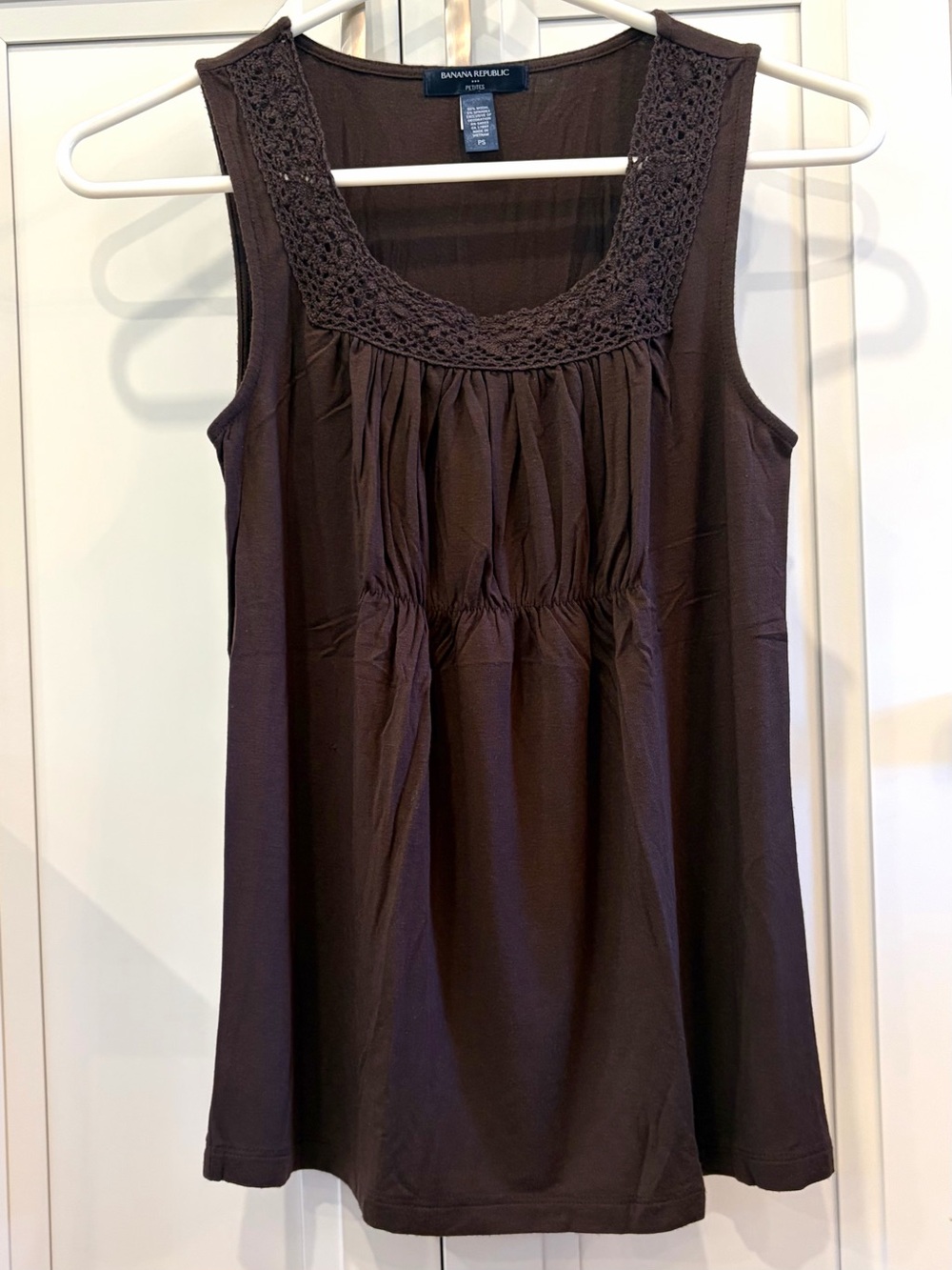 LIKE NEW! 🤎 Banana Republic Tank Top